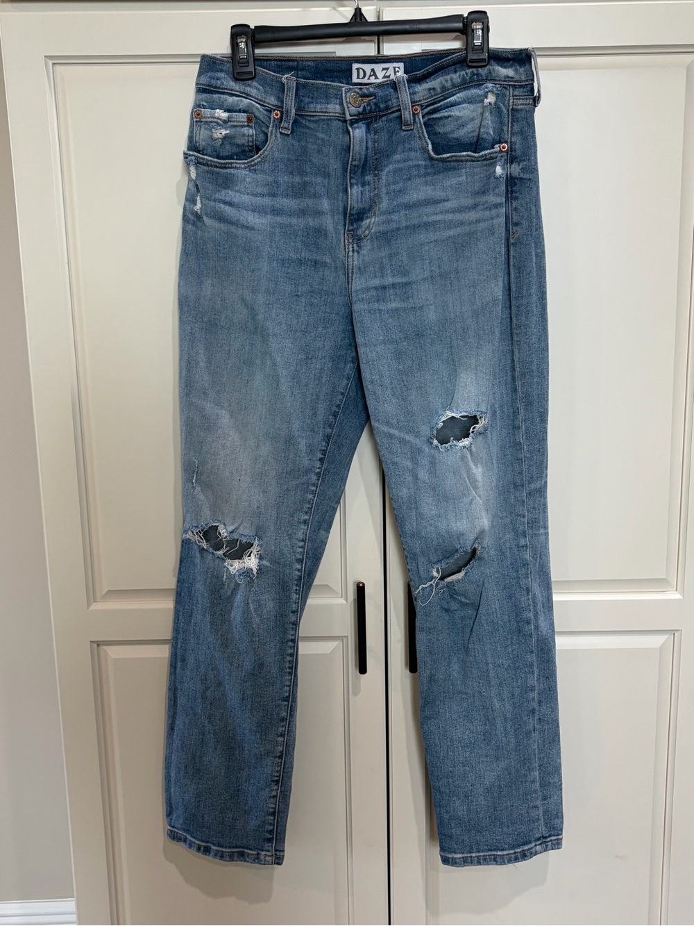 DAZE Women's Distressed Blue Denim 99% Cotton Boyfriend Jeans Sz 30